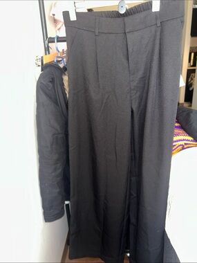Black Wide-Leg Dress Pants